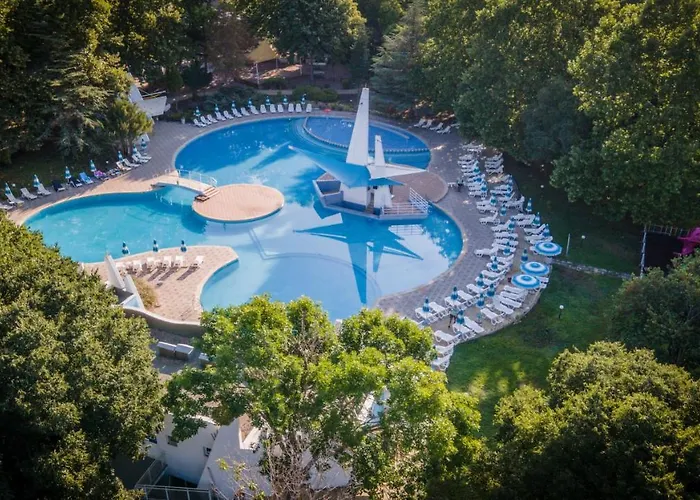 Hotell Ralitsa Aquaclub 4*