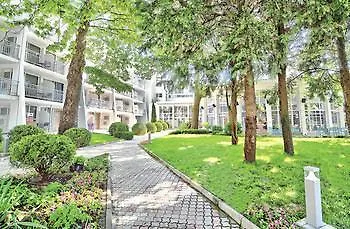 Hotell Ralitsa Aquaclub 4*