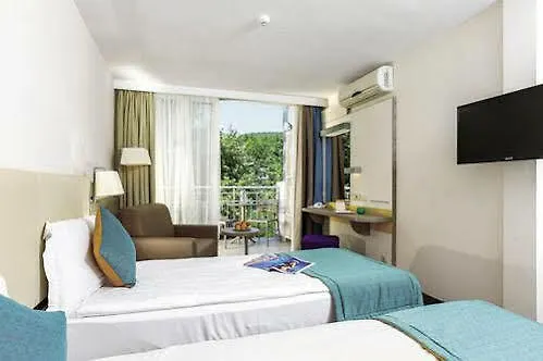 Ralitsa Aquaclub 4* Albena