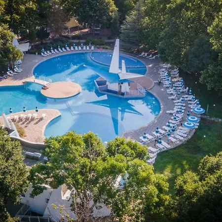 ホテル Ralitsa Aquaclub 4*