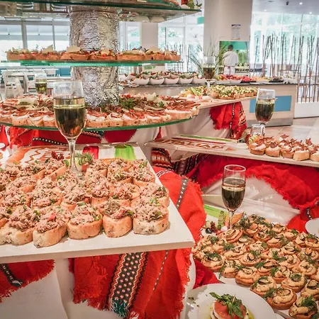 Otel Ralitsa Aquaclub 4*