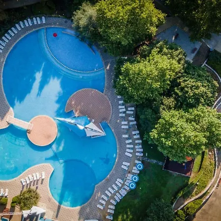 ホテル Ralitsa Aquaclub 4*