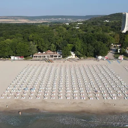 ホテル Ralitsa Aquaclub 4*