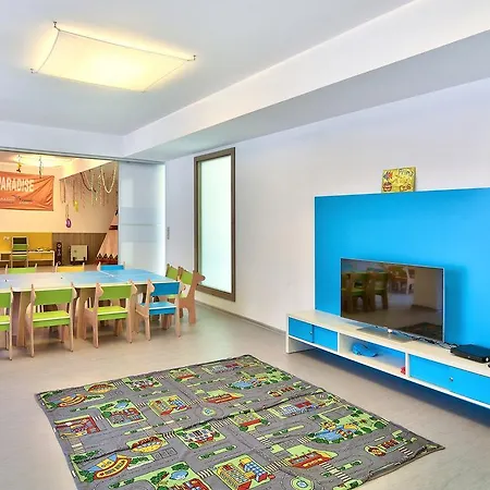 Ralitsa Aquaclub 4*