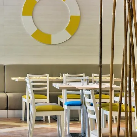 Ralitsa Aquaclub Хотел