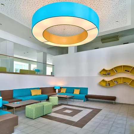 Ralitsa Aquaclub 4*