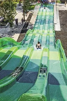 ホテル Ralitsa Aquaclub アルベナ
