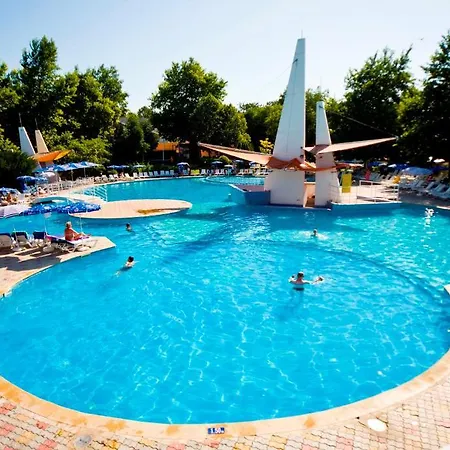 Ralitsa Aquaclub 4*
