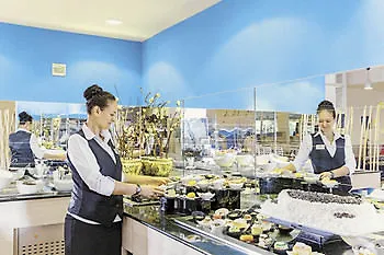 Ralitsa Aquaclub Hotel 4*