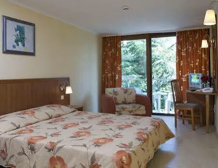 Ralitsa Aquaclub 4* Албена