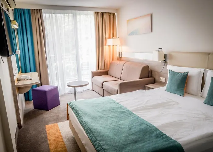 Ralitsa Aquaclub 4* Albena