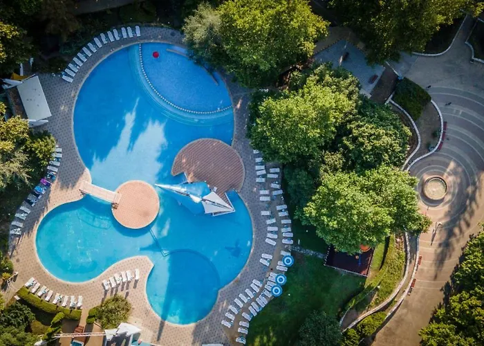 Otel Ralitsa Aquaclub 4*