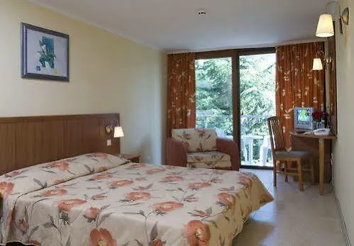 Ralitsa Aquaclub 4* Албена